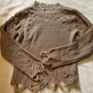 Daytrip xs destructed sweater